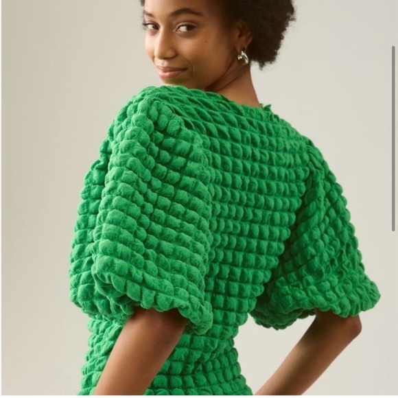 Green Textured Women's Top - Picture 13 of 15